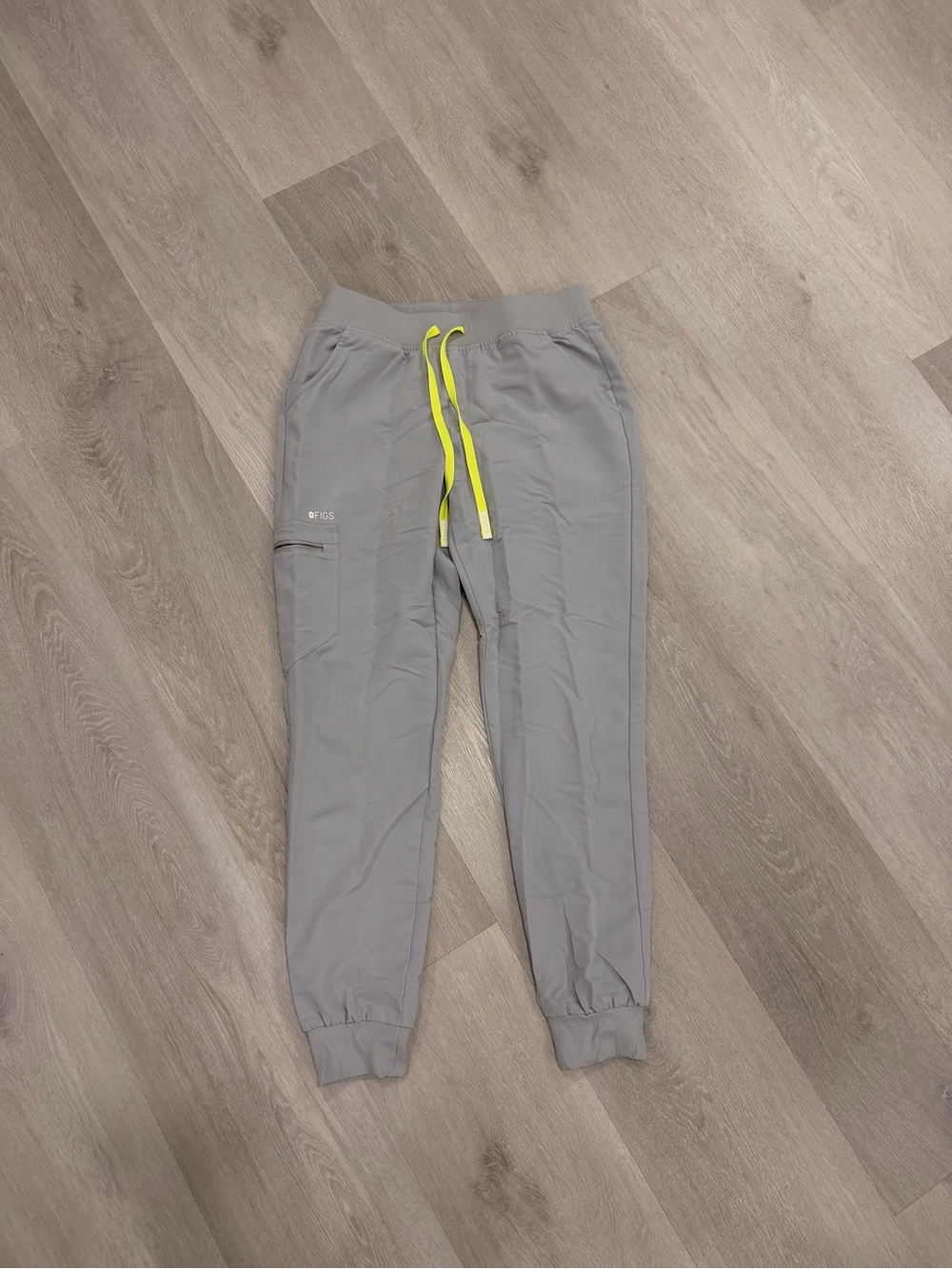 Women’s Gray Jogger Scrubs with Neon Drawstring